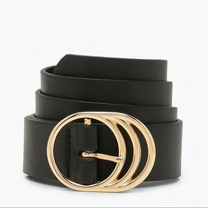NWT Boohoo Belt
